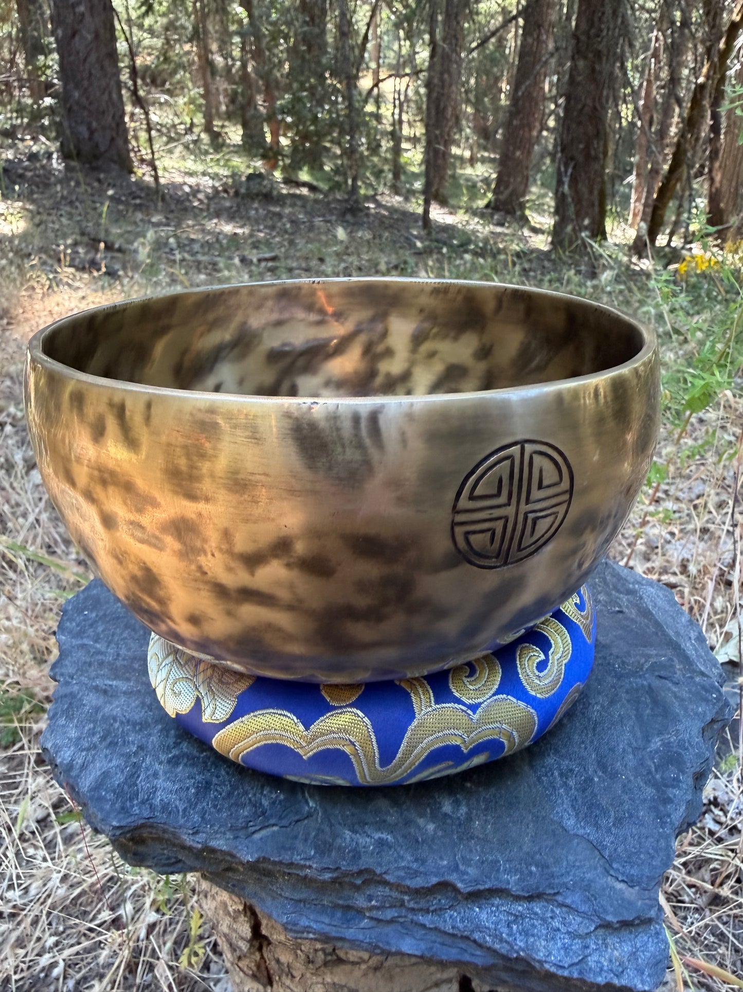 Authentic Himalayan singing bowl from Kathmandu Valley