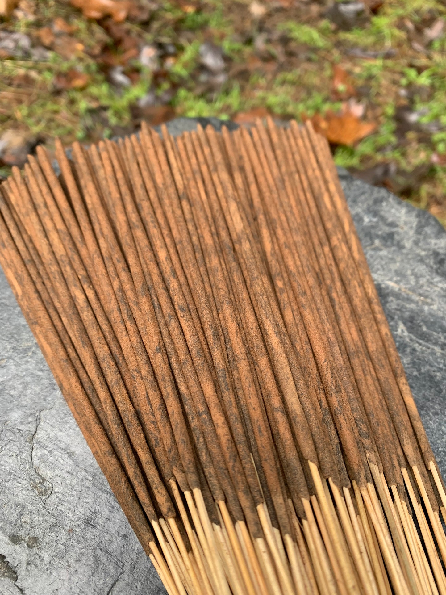 Black Amber Kasturi Musk Incense Sticks