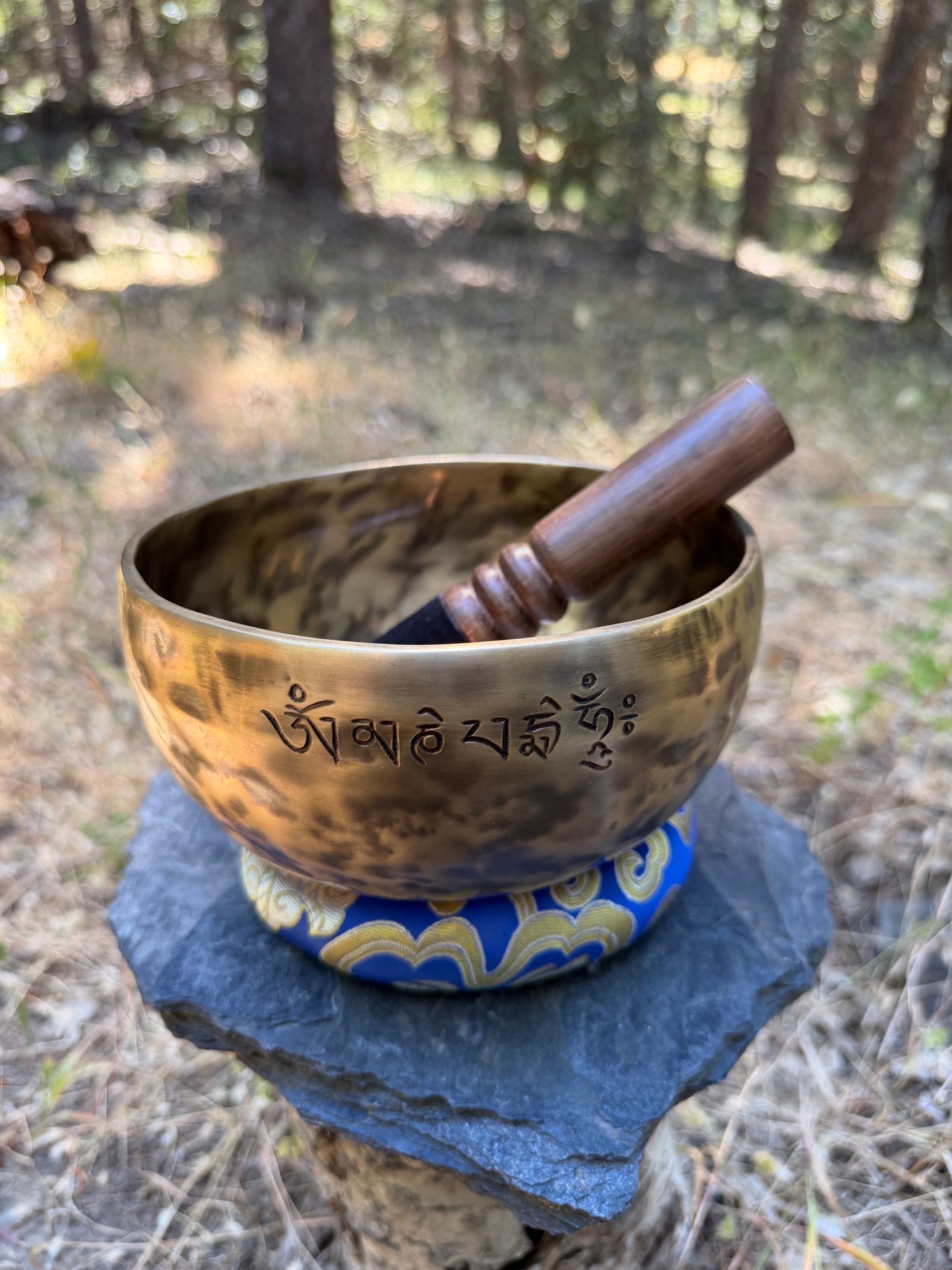 Authentic Himalayan singing bowl from Kathmandu Valley