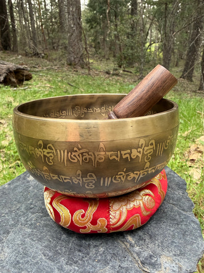 Tibetan Lotus Flower | Authentic Himalayan Singing Bowl