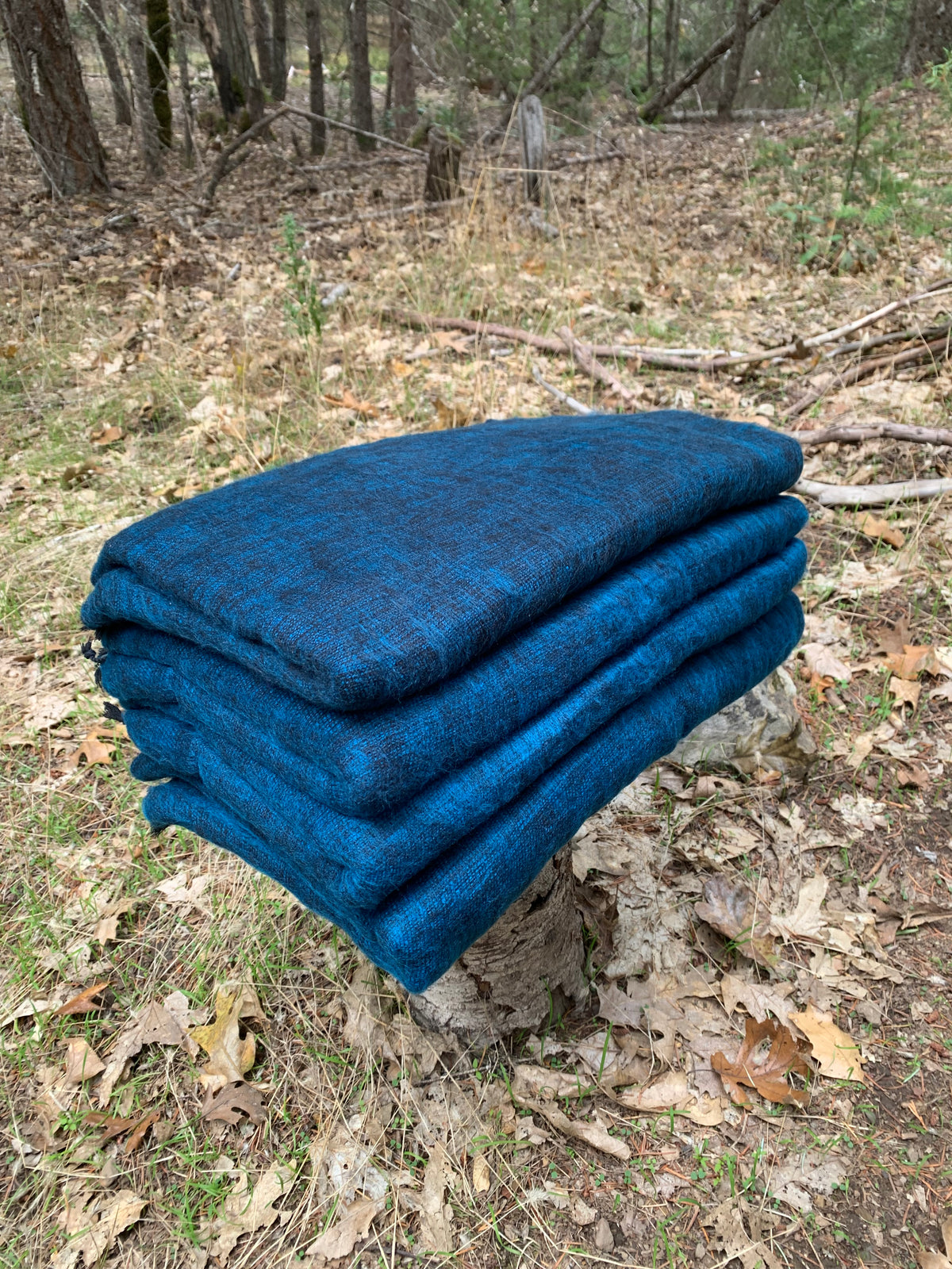 Himalayan Yak Wool Blanket - Blue Black