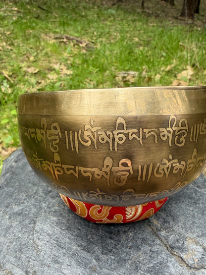 Tibetan Lotus Flower | Authentic Himalayan Singing Bowl
