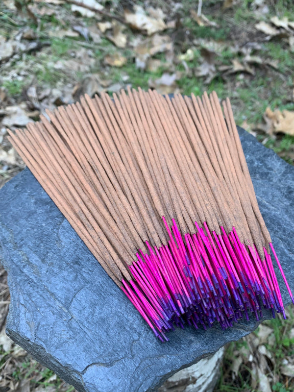 vinasons radha kasturi incense sticks from india